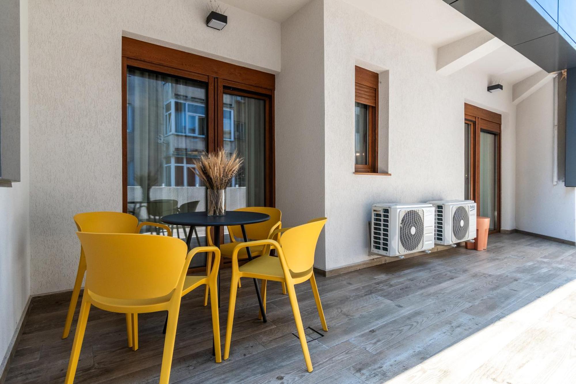 Maison By Olala Homes *